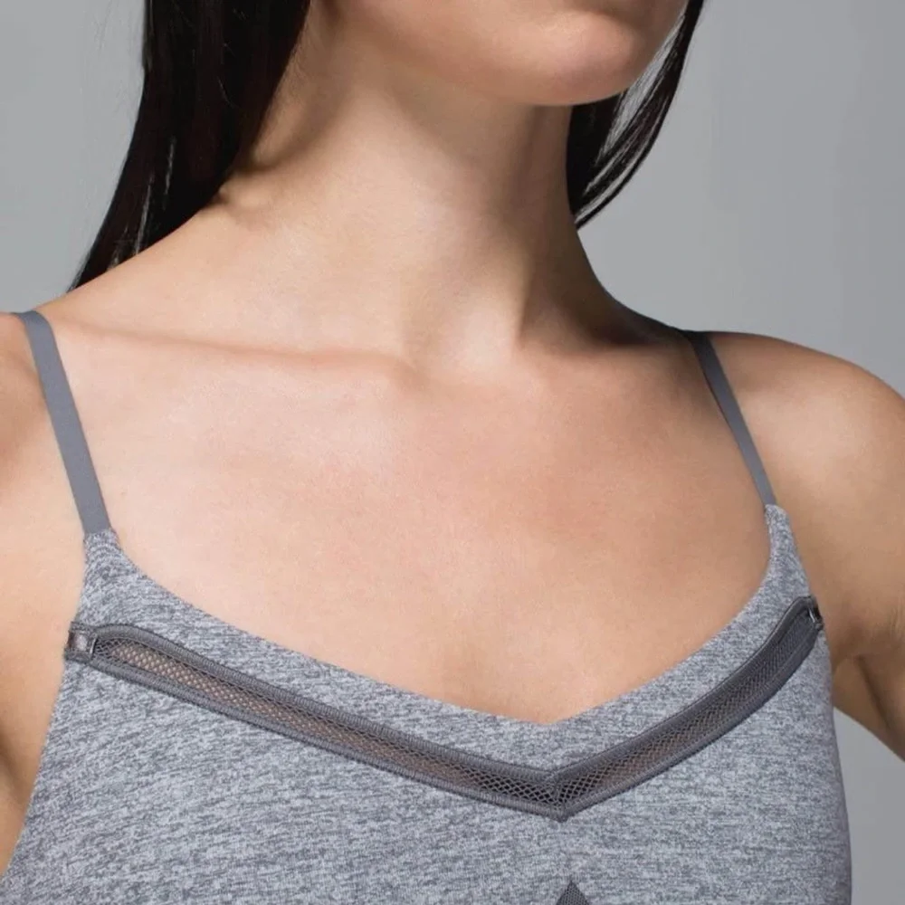 Lululemon just breath tank - Picture 3 of 4